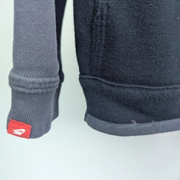 Vintage 90s Nike Air Boys Hoodie Size Medium Gray Black Red Tag Kangaroo Pocket - Picture 7 of 8